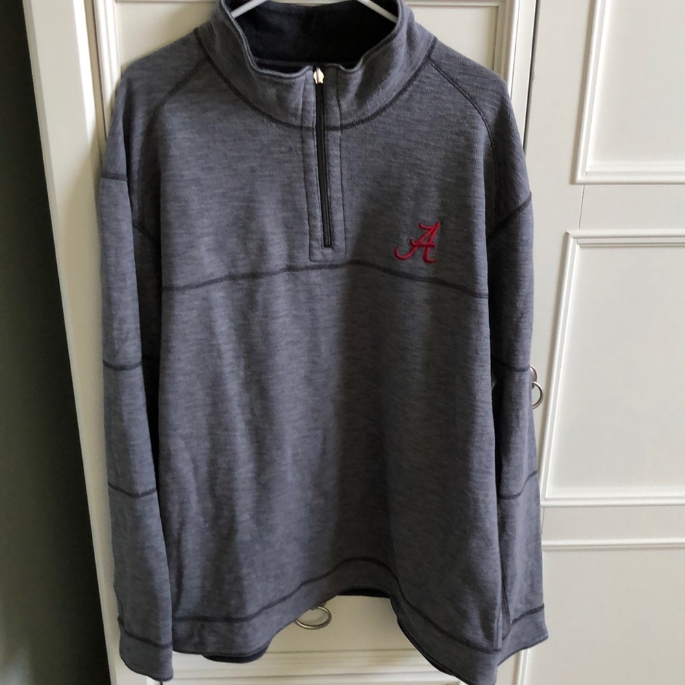 Tommy Bahama quarter zip sweatshirt